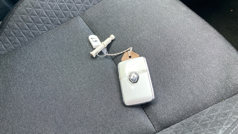 Renault Clio 1.0 TCe 100 Iconic 5dr Petrol Hatchback